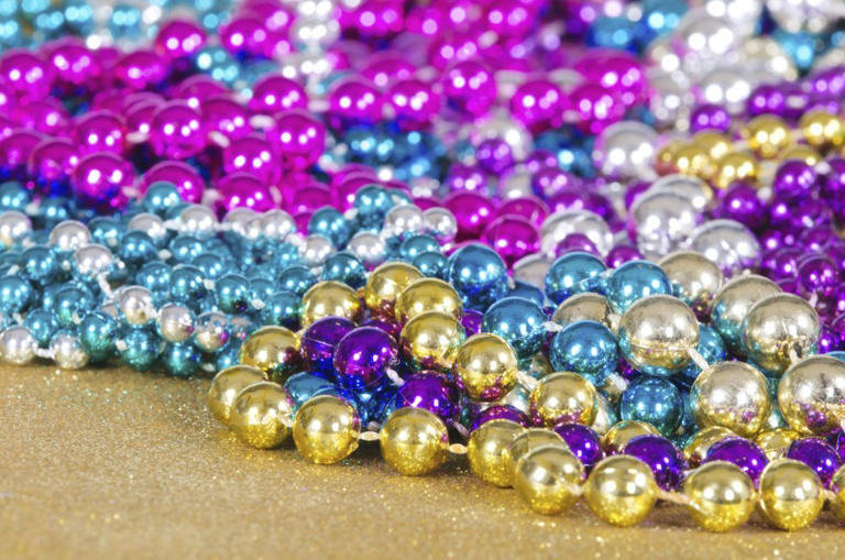 mardi gras bead recycling