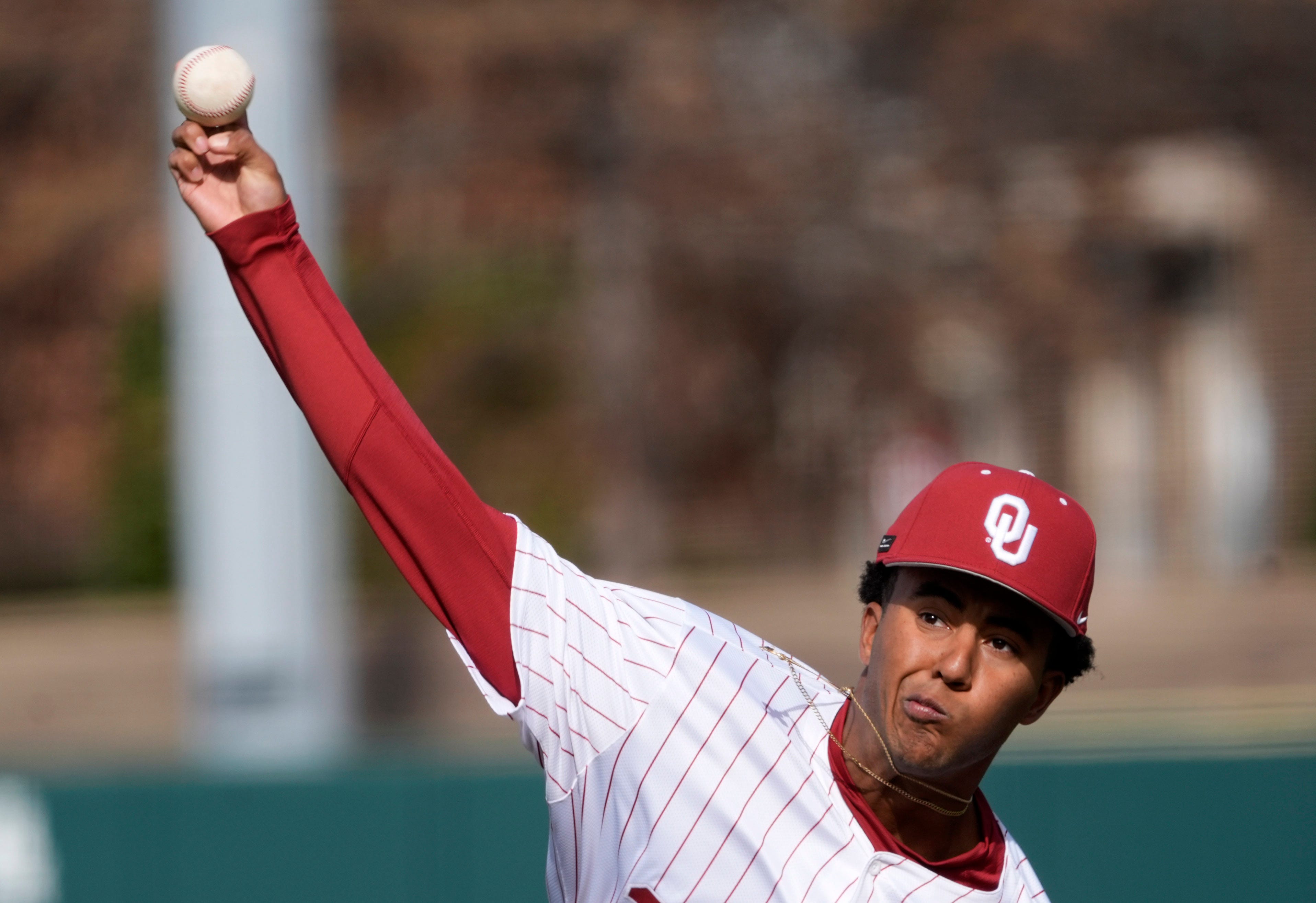 kyson-witherspoon-shines-as-ou-baseball-sweeps-lehigh-in-season-opening