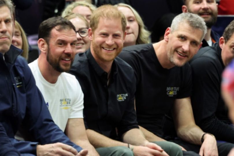 Prince Harry issues statement after 'special' visit during Invictus Games(00)
