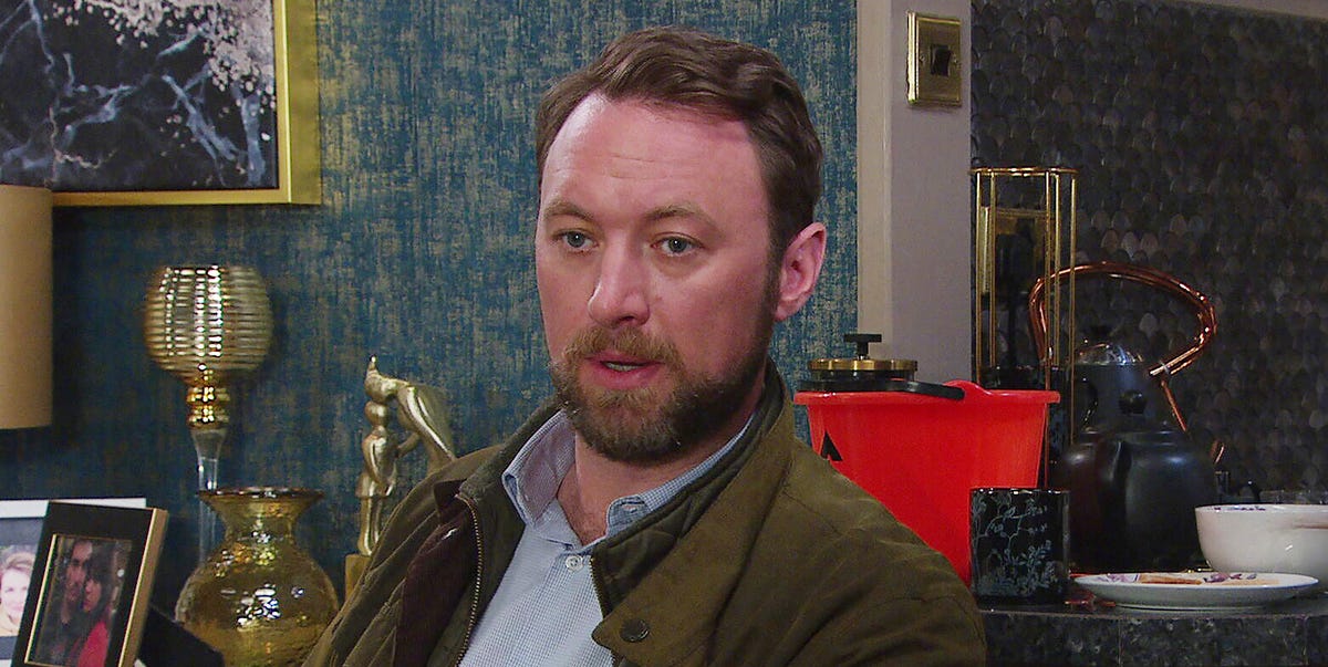 Emmerdale star reveals cast's doubts over limo crash disaster