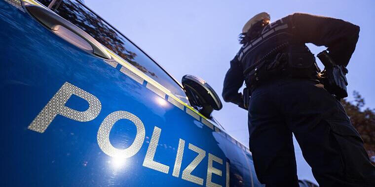 Polizei im Einsatz (Symbolbild) Marijan Murat/dpa