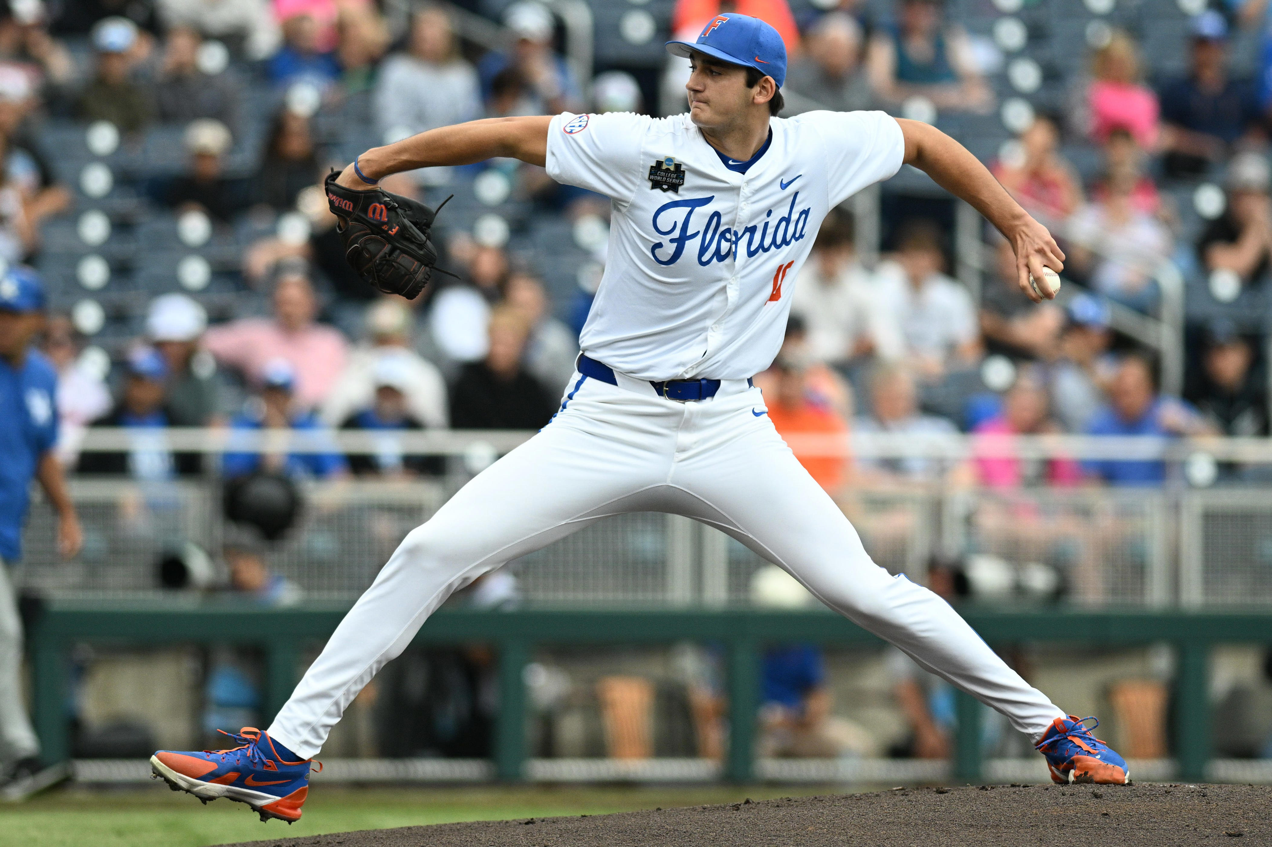 florida-baseball-vs-ecu-pirates-in-conway-regional-elimination-game