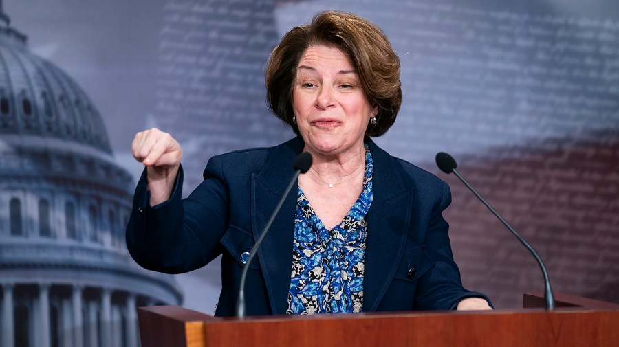 Klobuchar launches bid for Minnesota governor<br><br>