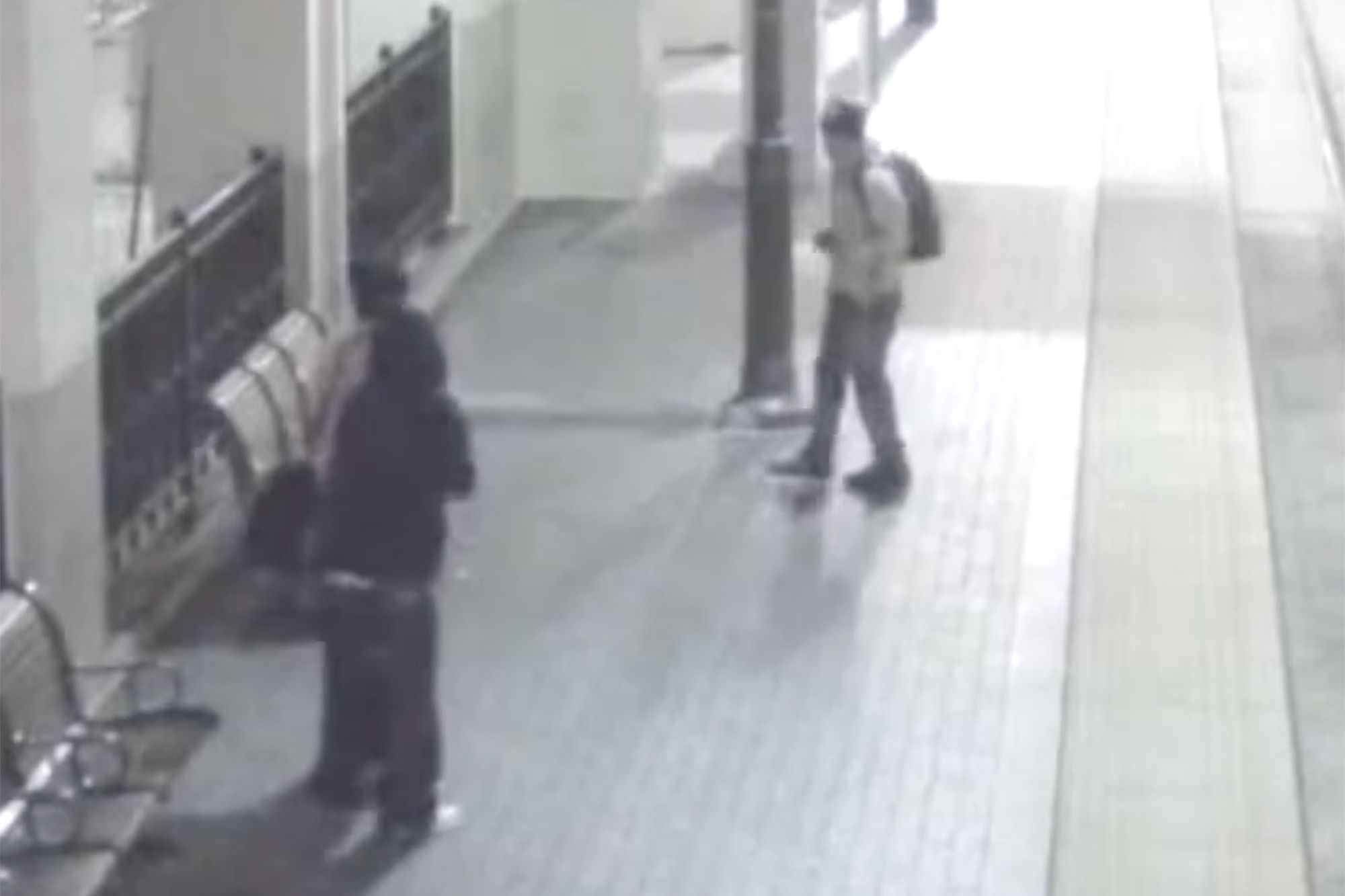 Police Bodycam Footage Shows Officer Fatally Shooting Teen Boy Who Was(00)