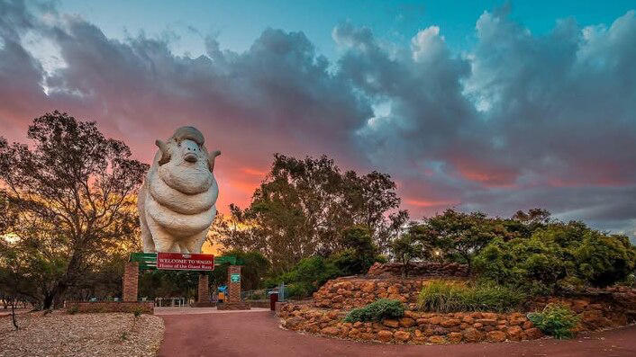 Bart the giant ram has been a symbol of Wagin's sheep industry for nearly 40 years. (Supplied: Ron Ralston)