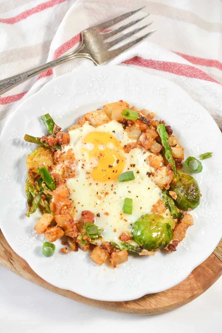 20 Low Carb Breakfasts That Can Handle Happy Hour Too