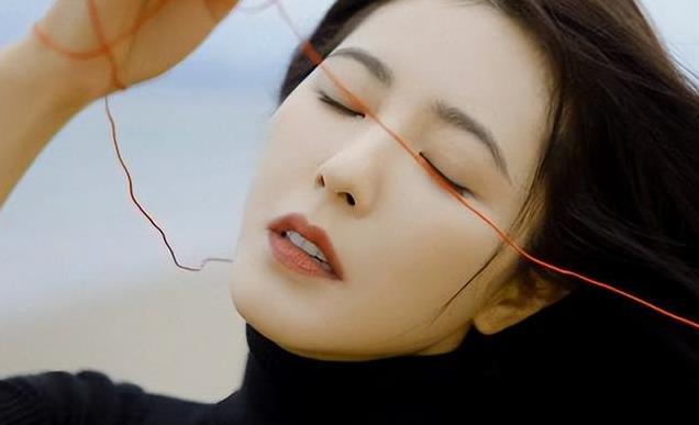 曾黎：200年难遇的美人，48岁依然单身，活得比任何人都自我