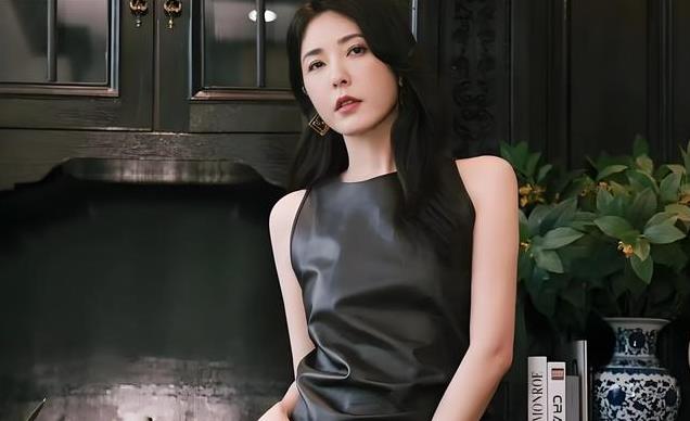 曾黎：200年难遇的美人，48岁依然单身，活得比任何人都自我