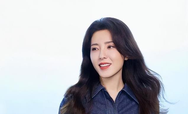 曾黎：200年难遇的美人，48岁依然单身，活得比任何人都自我