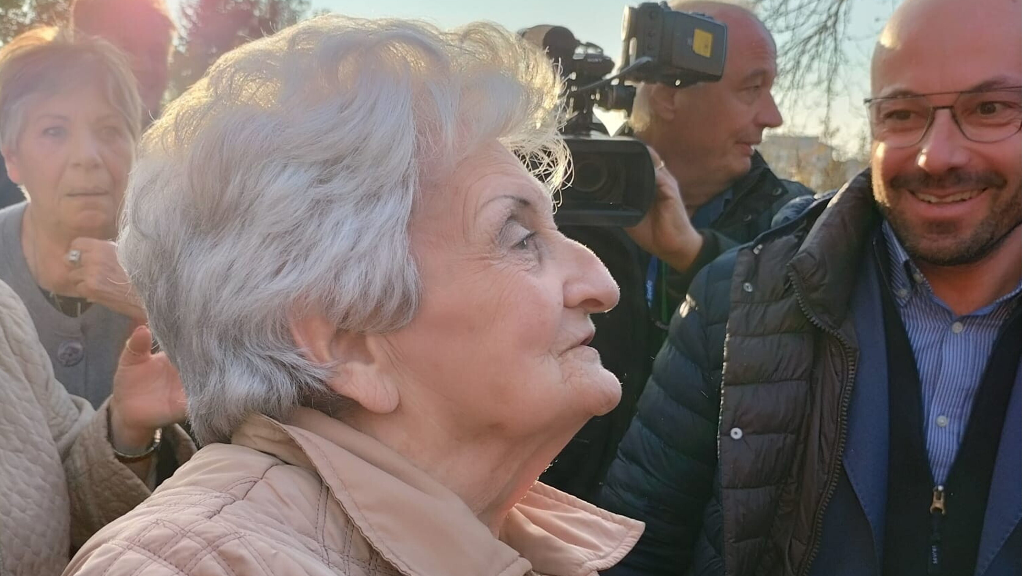 La cugina del Papa: "Non si risparmia, l'ho rimproverato ma è senza cognisson"