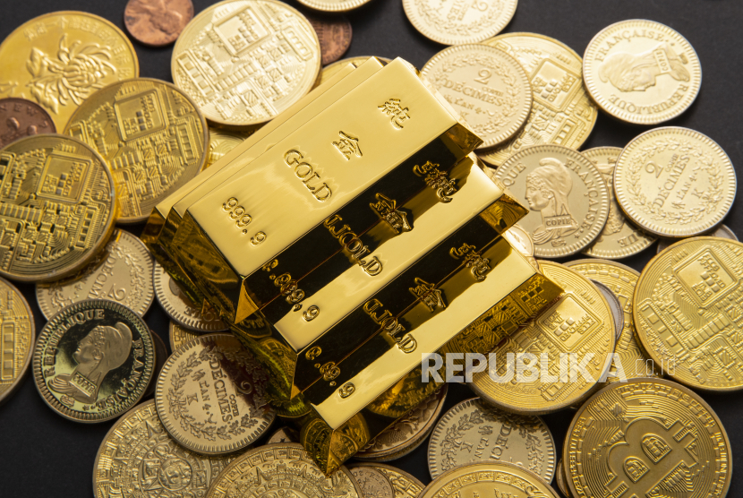 Akhir Tahun, Bursa Asia Naik, Emas Melonjak