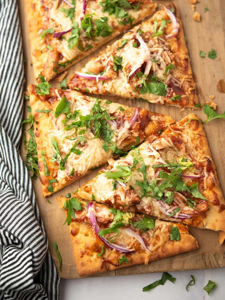 BBQ chicken flatbread