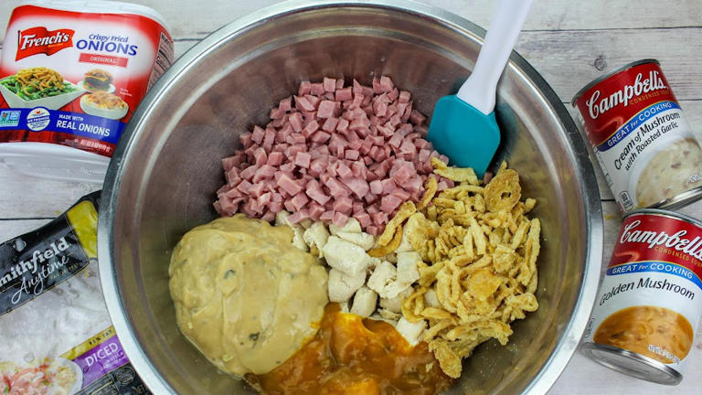 What a full-flavored and simple casserole recipe - chicken cordon bleu ...