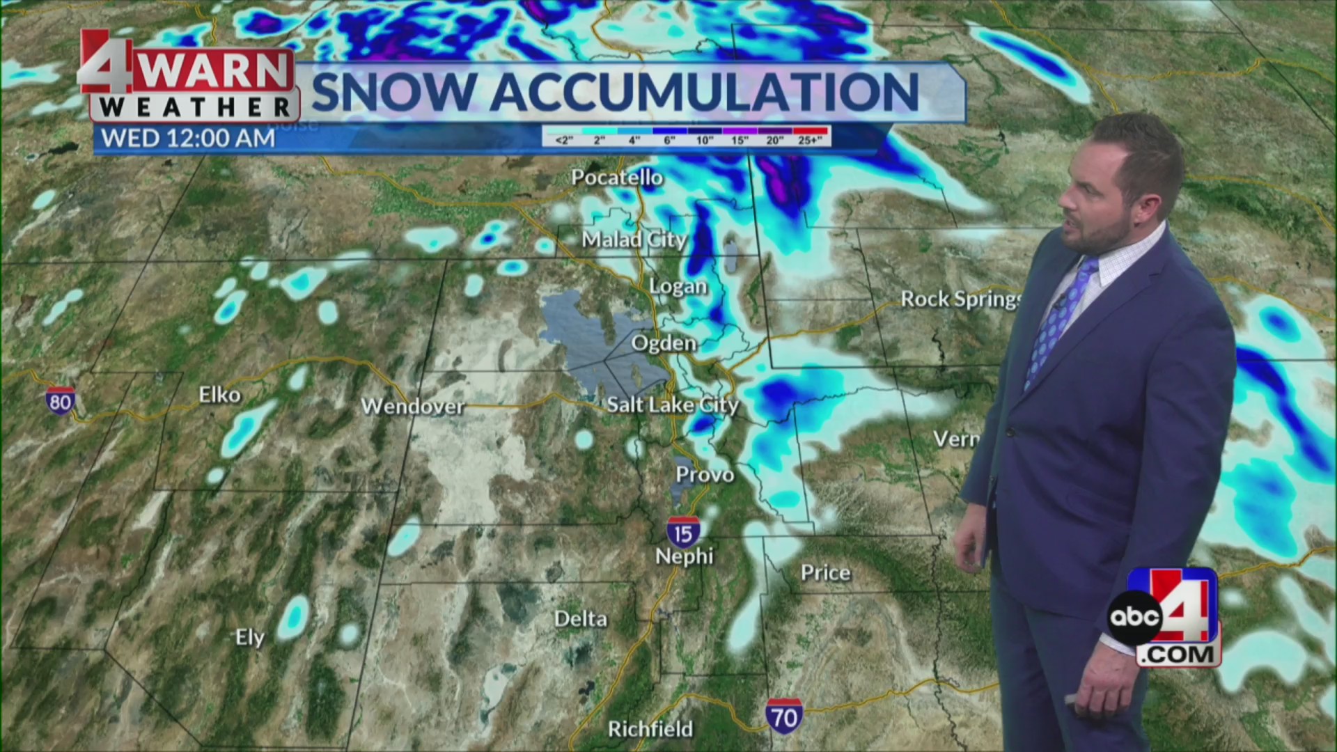 Light rain and snow showers moving in