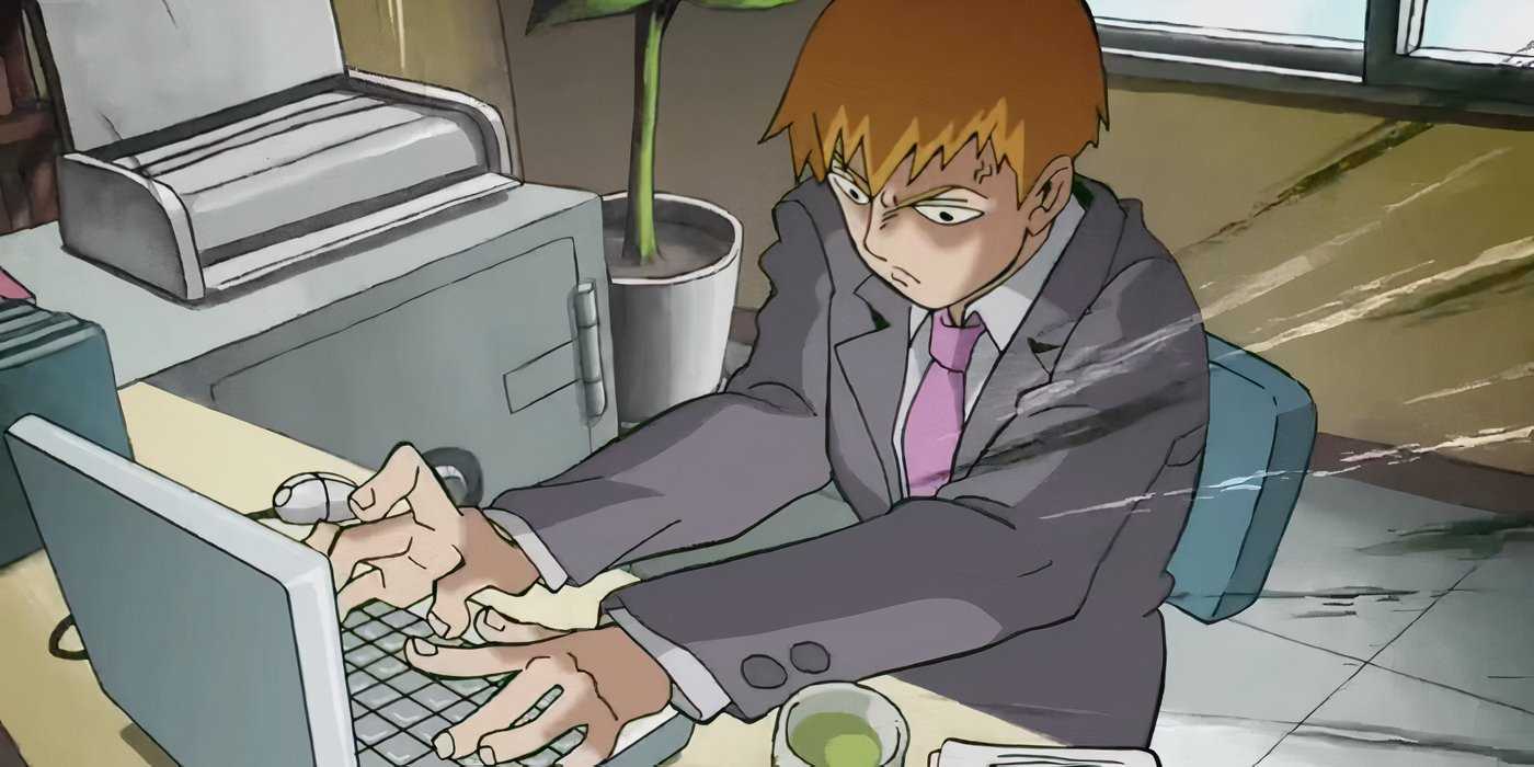Reigen using Computer in Mob Psycho 100