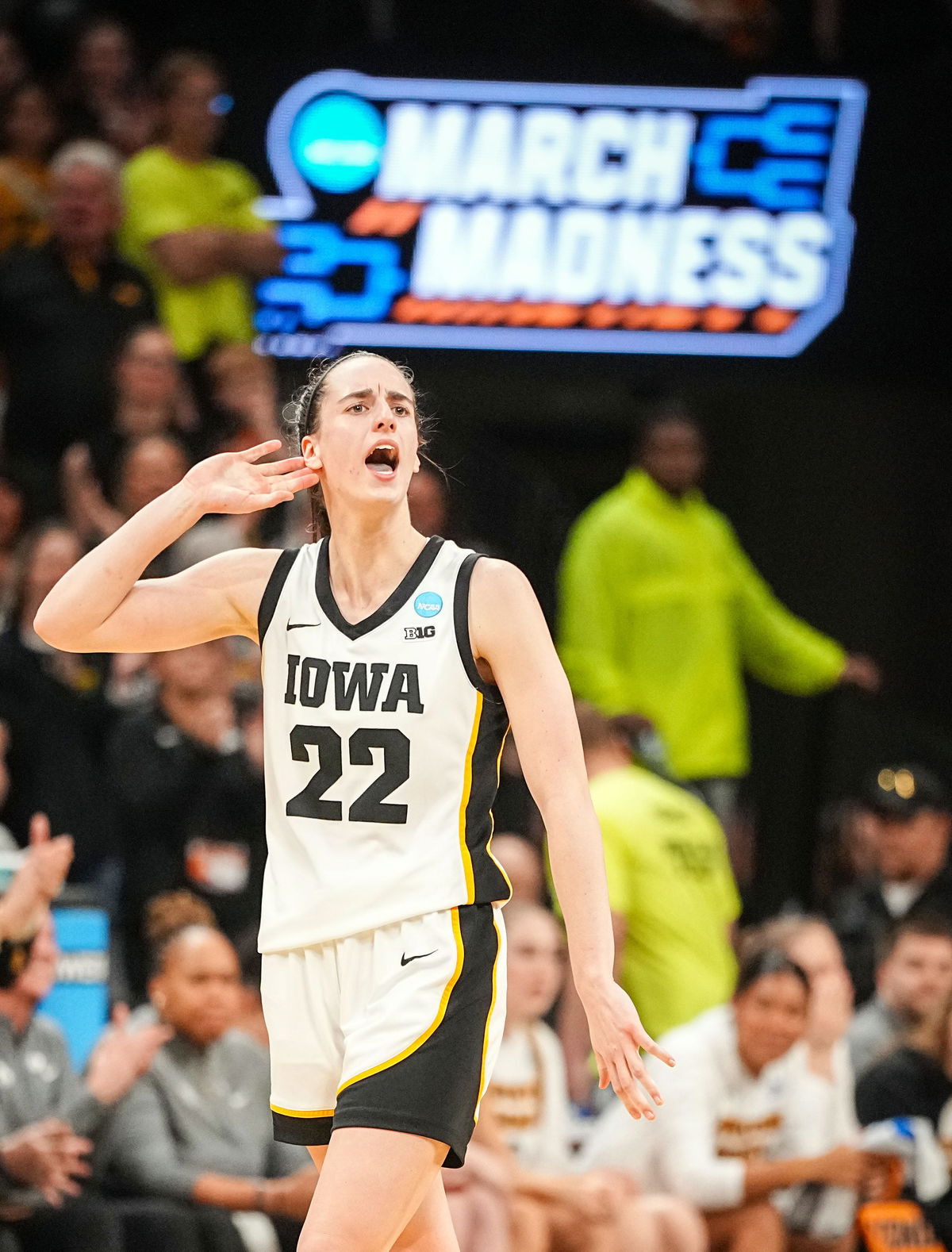Caitlin Clark’s Limitless Rookie Season: Revisit Every Record Fever
