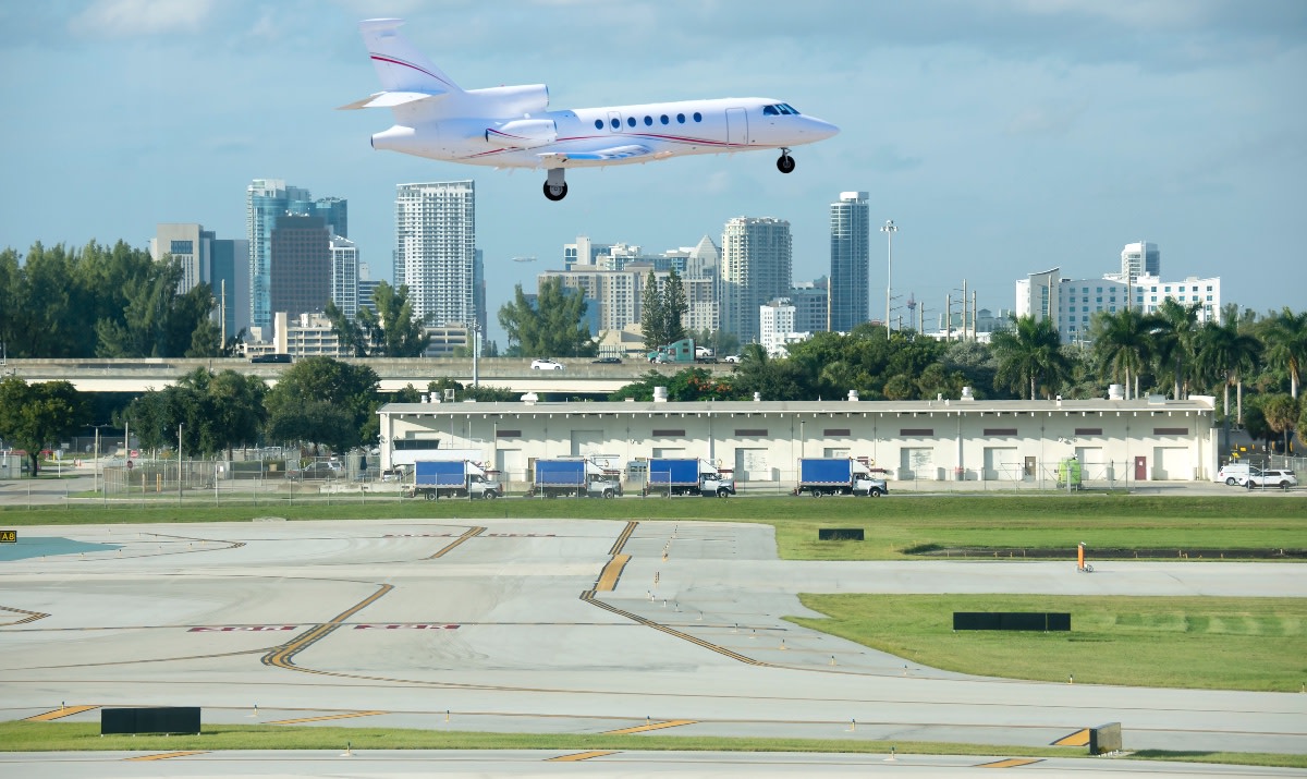 private-flights-effectively-prohibited-at-major-american-airports