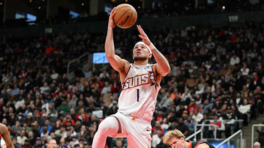 NBA superstar Devin Booker pleas for Hooters to remain open after