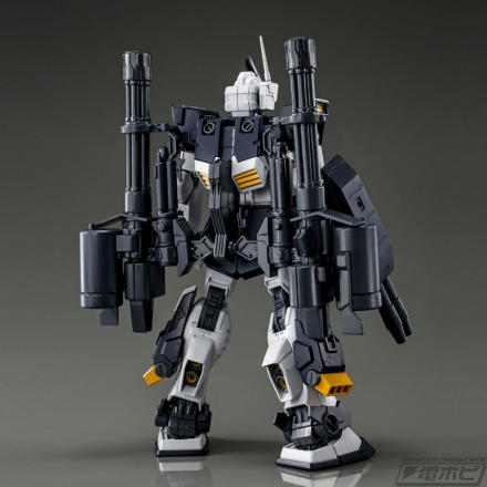 ガンダム」機体形状や二連ビームキャノンを新規造形で再現 ガンダム」機体形状や二連ビームキャノンを新規造形で再現