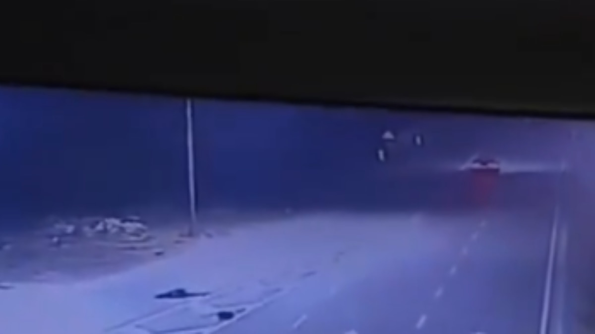 On Cam Woman Killed By Speeding Car While Crossing Expressway In