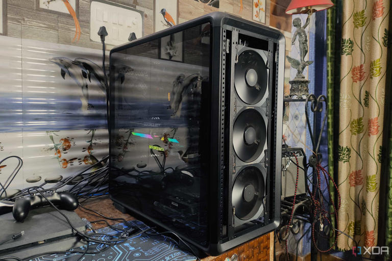 A PC with an RTX 3080 Ti and a GTX 1080