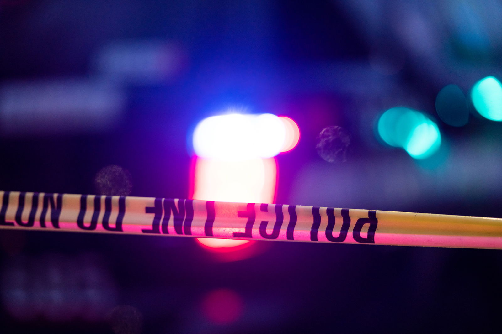 Suspect arrested after allegedly shooting 3 people at Detroit gas station