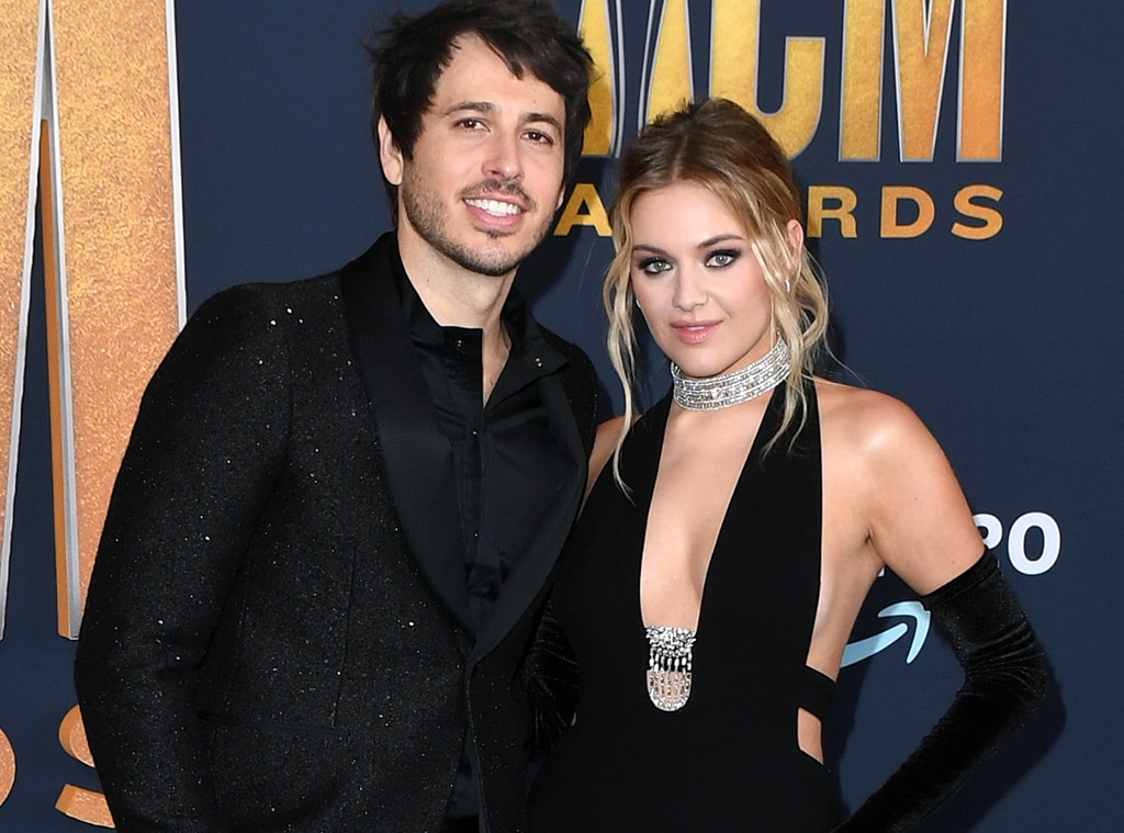 Kelsea Ballerini Calls Out Audience For Comments About Ex Evans