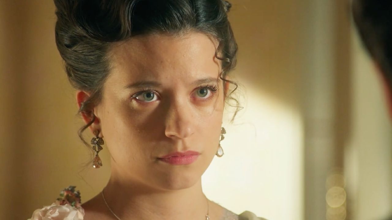 La Promessa Anticipazioni dal 3 al 9 marzo 2025: Ayala denuncia Martina.  Catalina torna a palazzo per salvarla!