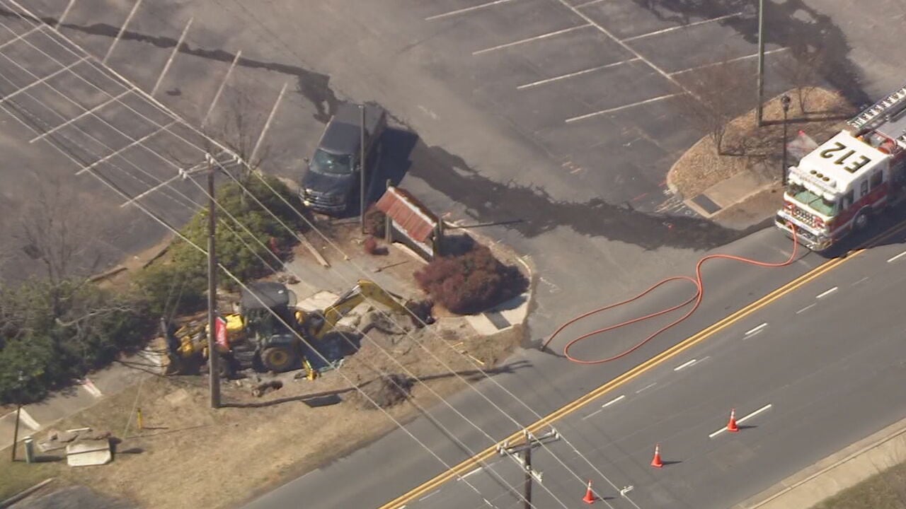 Gas leak impacting traffic near busy Matthews intersection