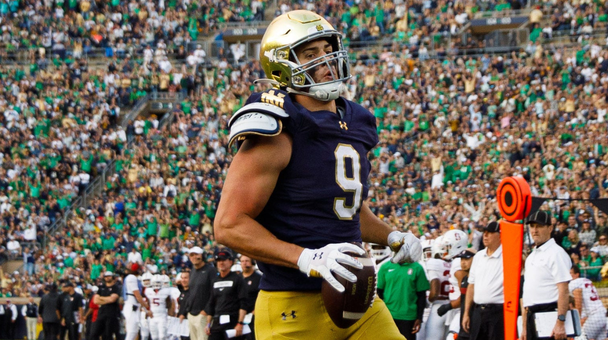 Eli Raridon posts historic 9.66 RAS at 2026 NFL Combine, impressing scouts