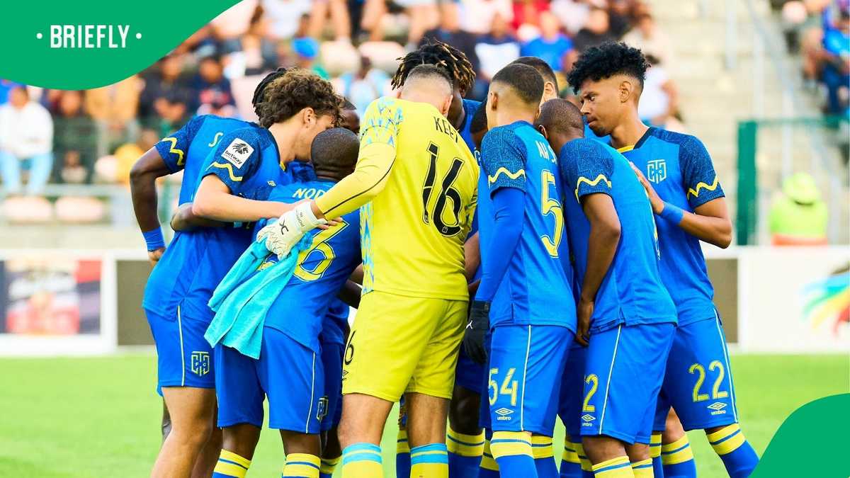 Thulani Serero joins Cape Town City after a decade abroad