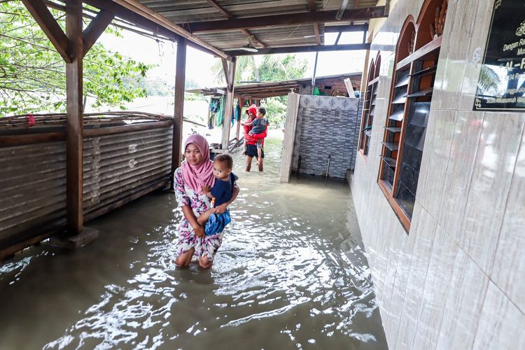Musim hujan, wilayah rawan banjir di Gresik meningkat