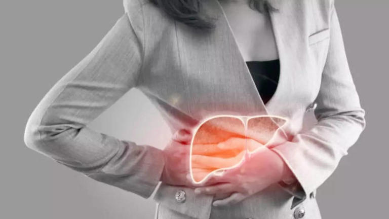 Fatty Liver Epidemic? 80% Of IT Employees In India Affected! Signs To Watch Out For