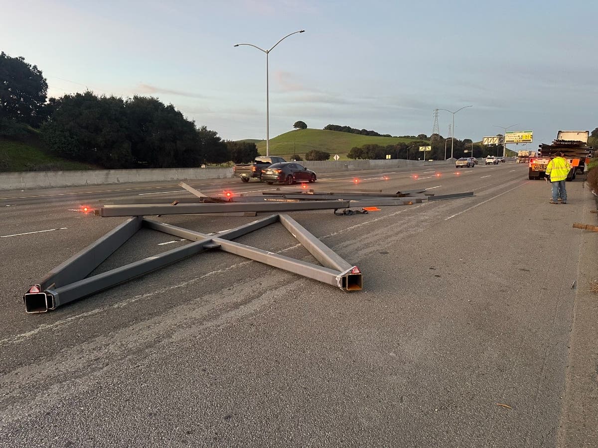 Sig Alert Issued As Freeway Traffic Clogged