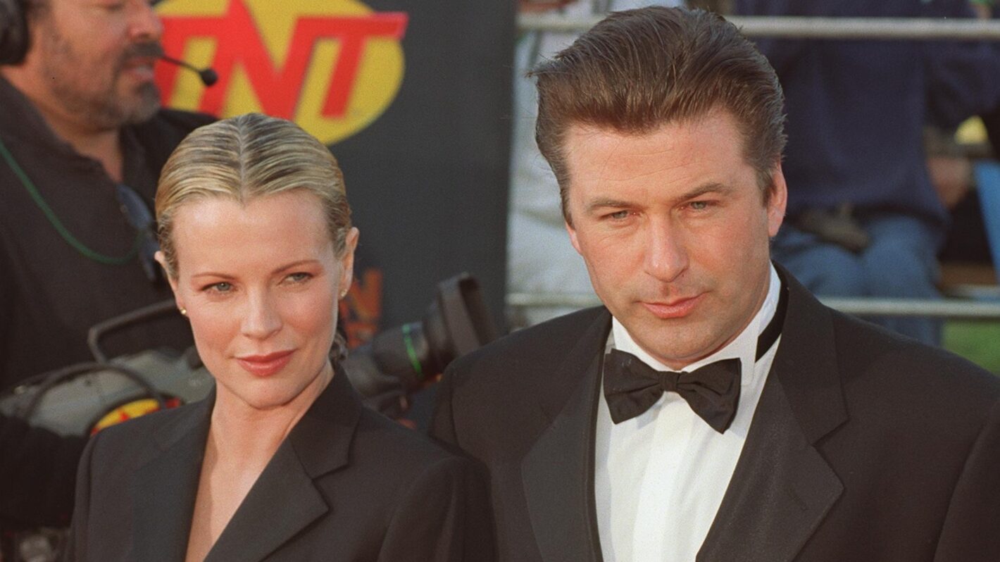 Kim Basinger Gives Update on Her Status With Ex Alec Baldwin, image size:1420x798
