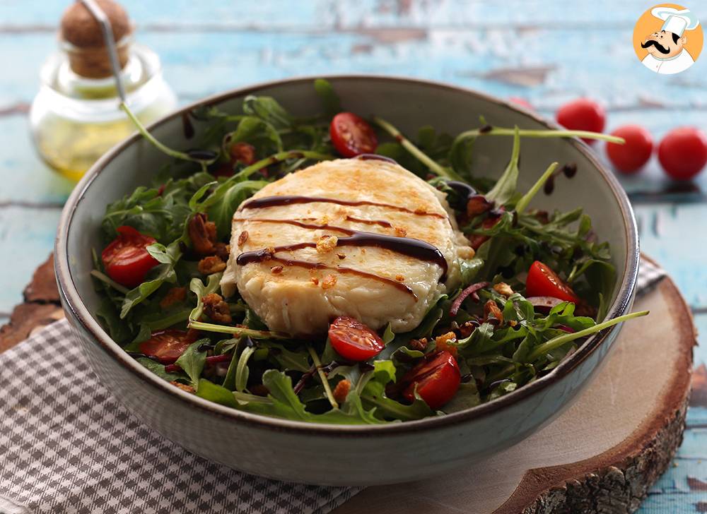 Salat mit ziegenkäse