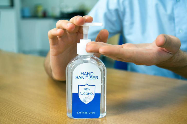 Nasty bug sweeping UK can strike twice, doctors warn as cases continue(02)