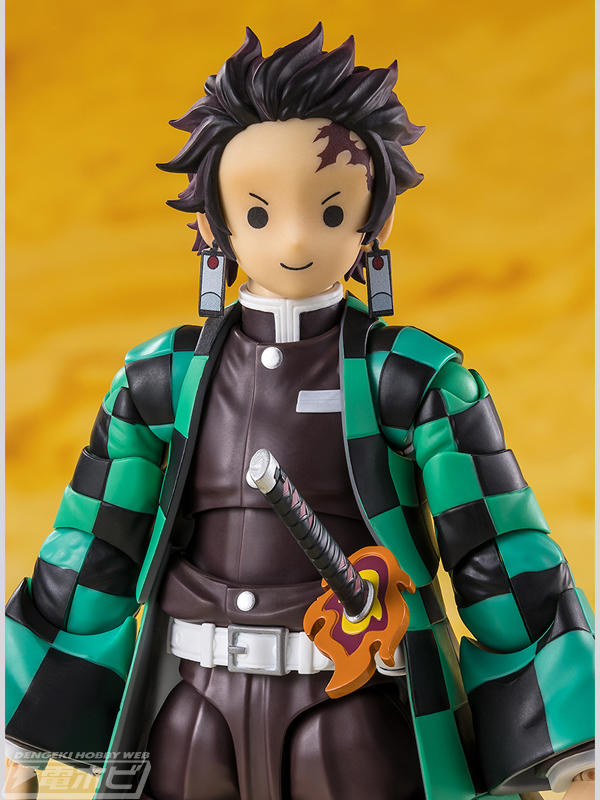 鬼滅の刃 フィギュア Amazon.com: ARTFX J 鬼滅の刃 我妻善逸 1/8スケール PVC製 塗装