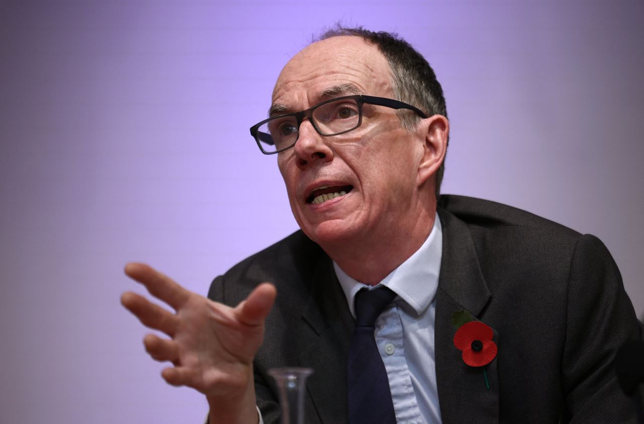 BOE’s Ramsden Favors ‘Careful, Gradual’ Approach to Rate Cuts