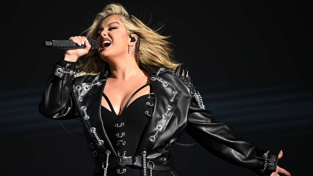 Bebe Rexha responds to bodyshaming comment, says she feels stronger