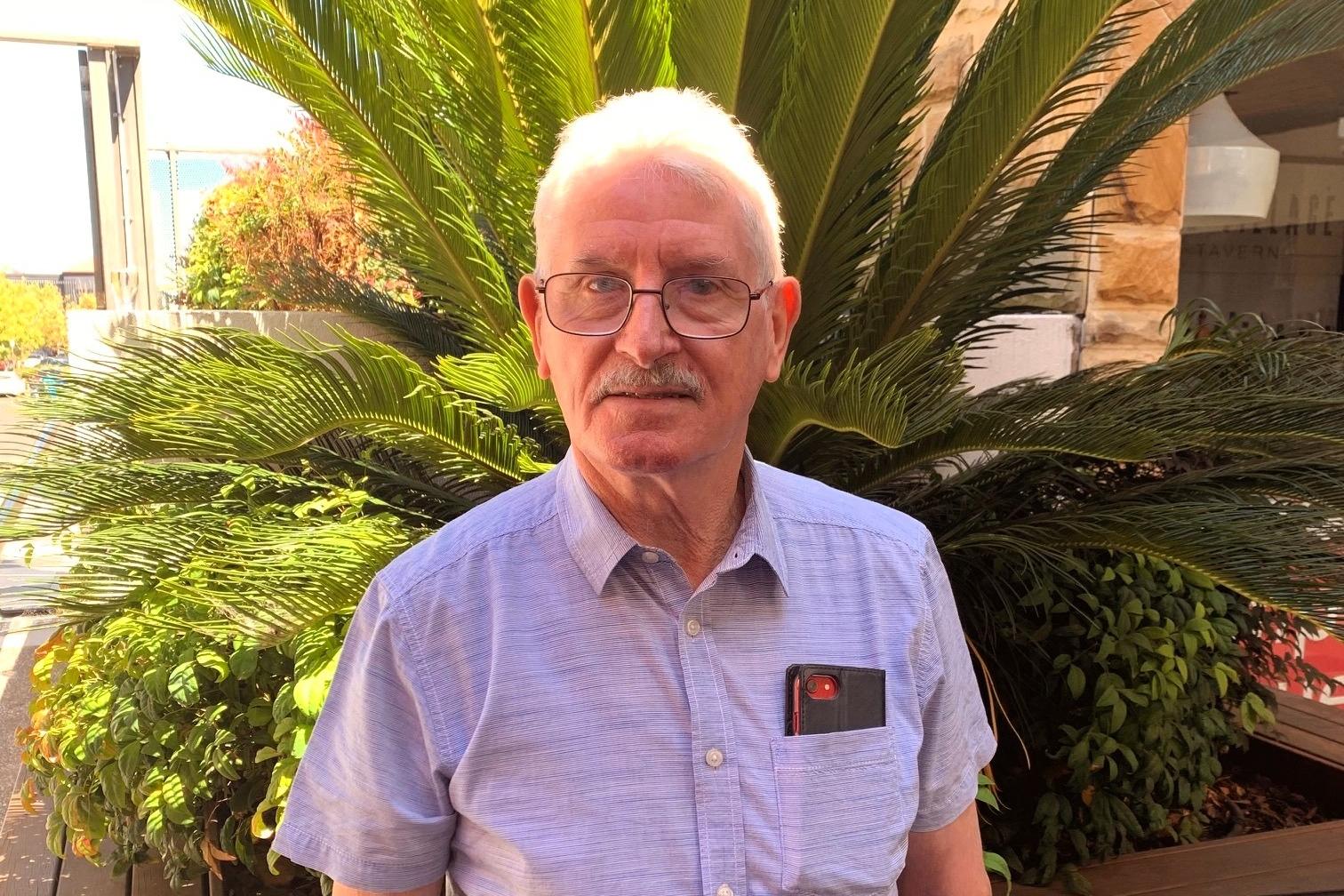 Australian man’s desperate search for photo of father he never knew who