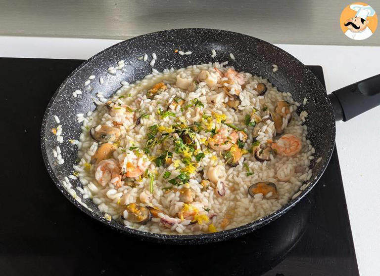 Passo 8 - Risoto de frutos do mar congelado: Receita fácil, cremosa e saborosa