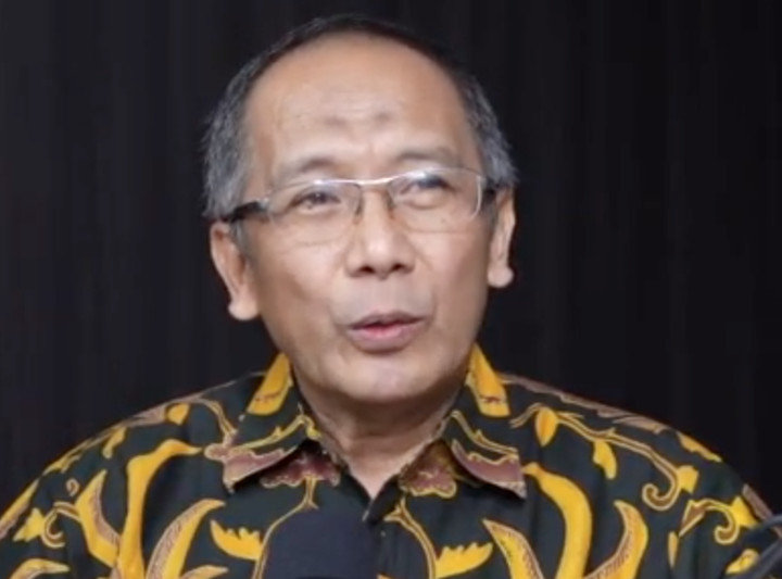 AA1zZ9Sx BRIN: Meteor Cirebon Berukuran 3-5 Meter Melintasi Langit