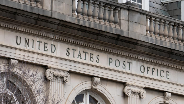 are post offices open july 4th 2025
