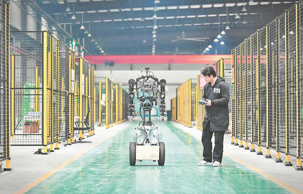 人形機(jī)器人 未來生活“新伙伴”