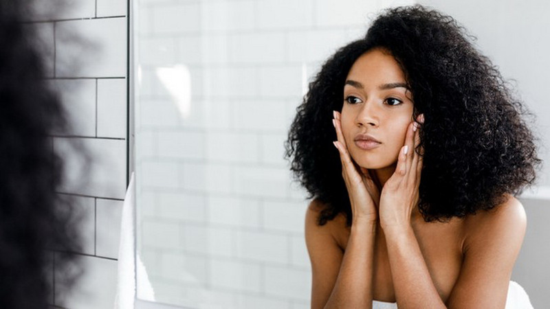 Nên và không ăn thực phẩm nào để chống lại quá trình lão hóa da?