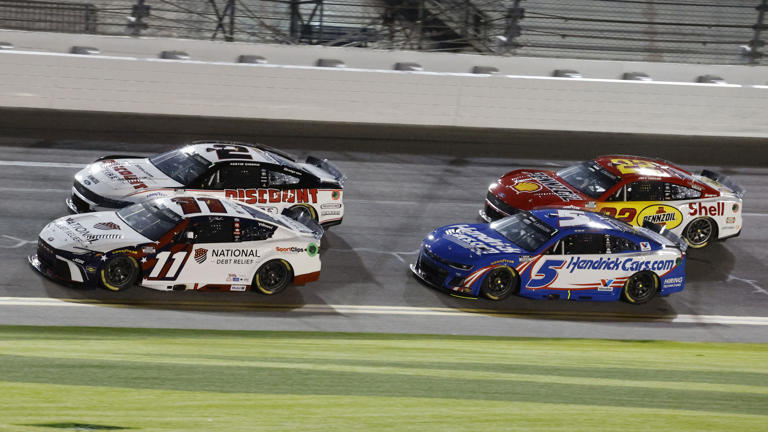 Hamlin expected a late caution would give him a 4th Daytona 500 win