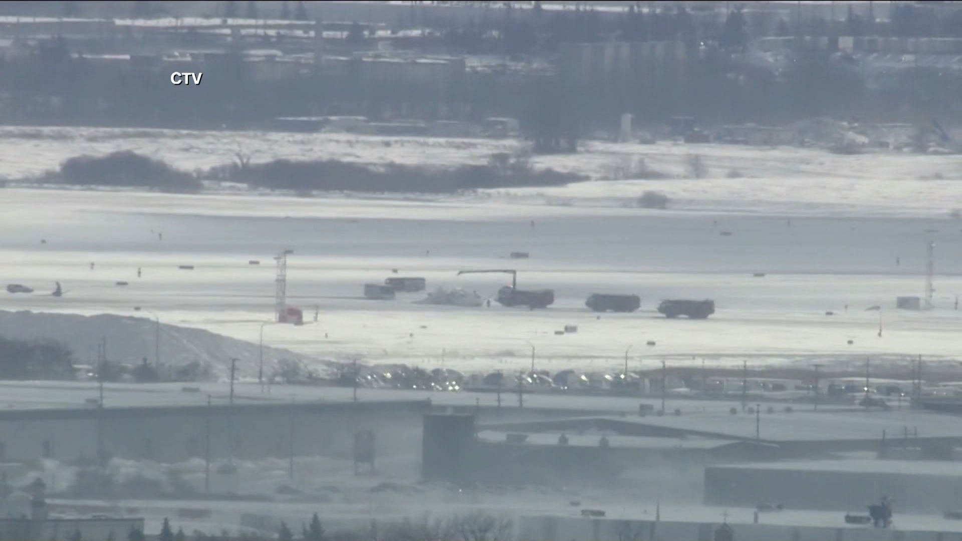 Report Incident involving Delta Airlines plan in Toronto