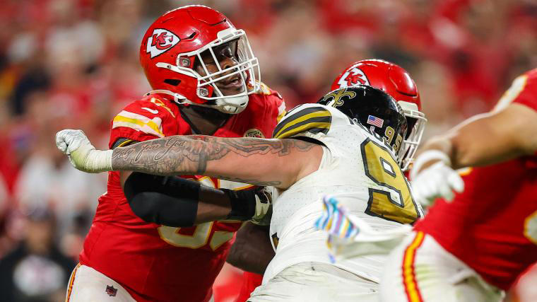 Chiefs predicted to franchise tag key player to prioritize other free agents