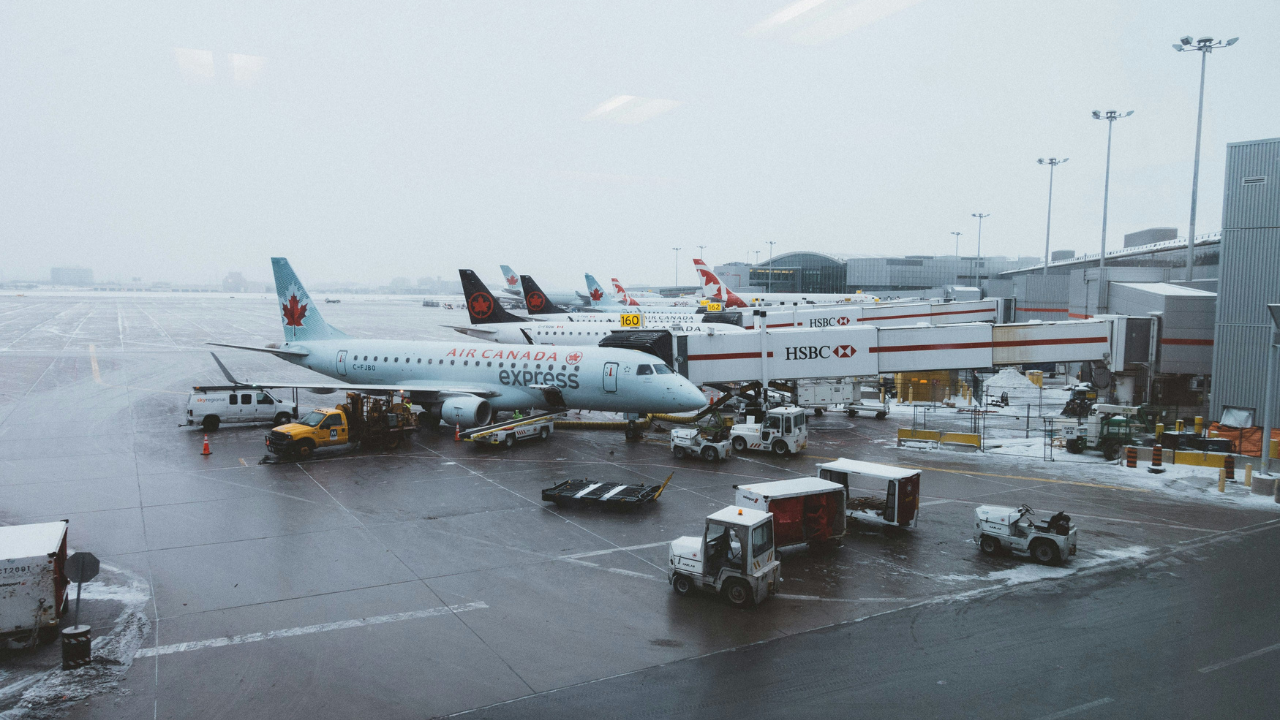 New Air Transat and Porter Airlines Partnership Offers Expanded Travel  Choices | FlightChic, image size:1280x720